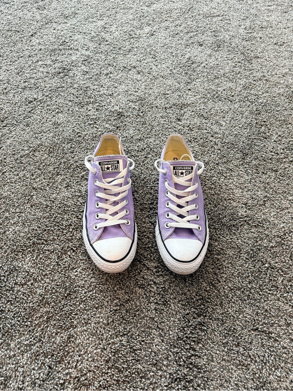 Converse Lavender Low Top Sneakers with White Accents 6M/8W - Picture 1 of 4